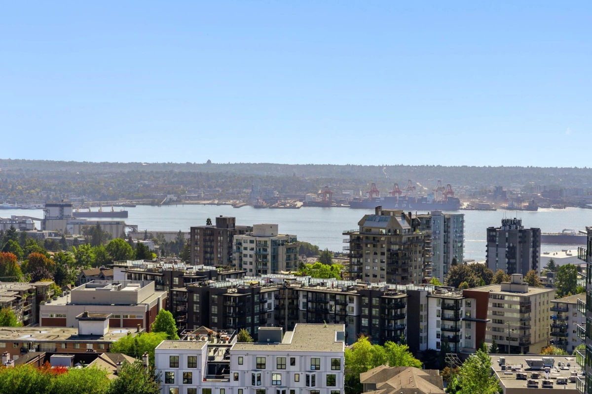 Bedroom 3 Photo of 1703 125 E 14th Street, North Vancouver, BC