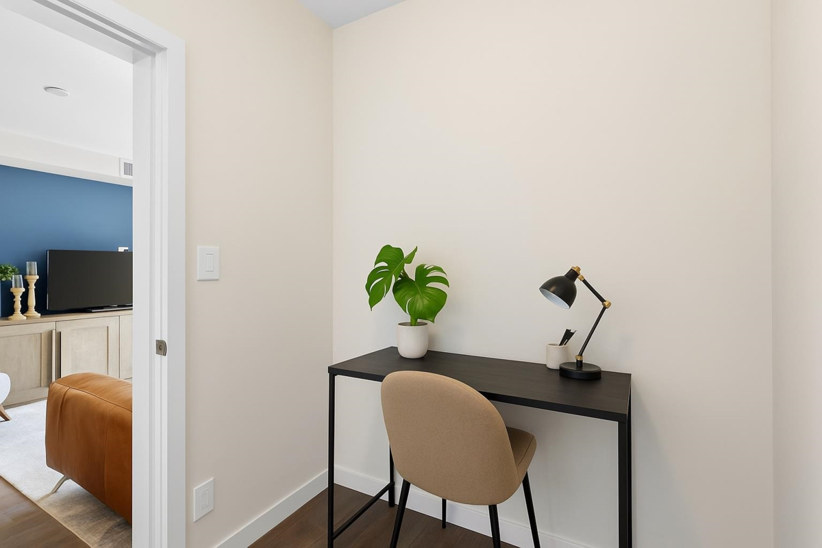 Breakfast Nook Photo of 1703 125 E 14th Street, North Vancouver, BC