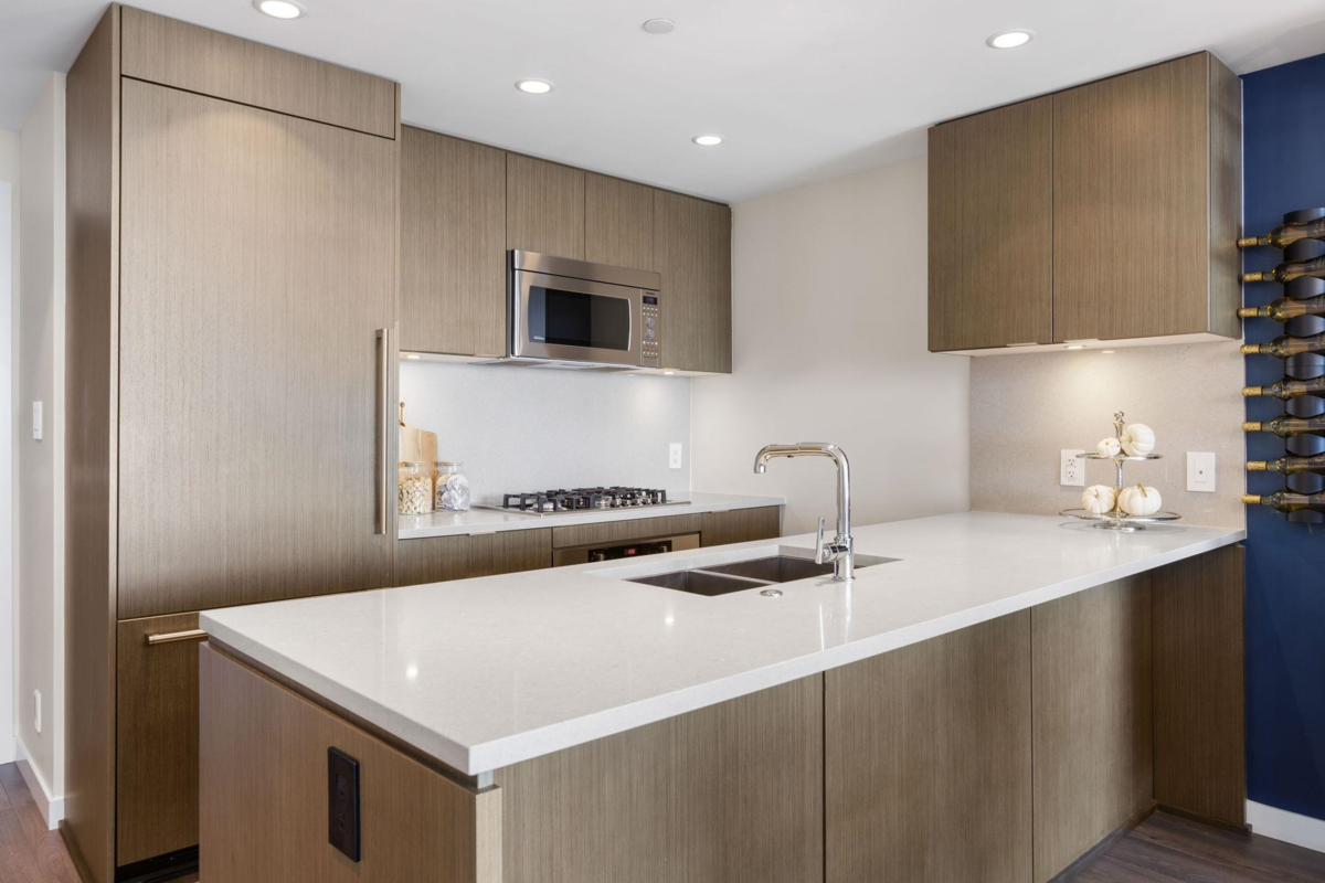 Living Room Photo of 1703 125 E 14th Street, North Vancouver, BC