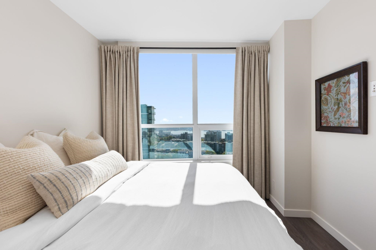 Pantry Photo of 1703 125 E 14th Street, North Vancouver, BC