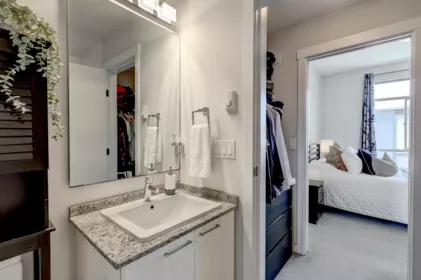 87 8473 163 Street, Surrey, BC, Surrey — Townhouse for sale