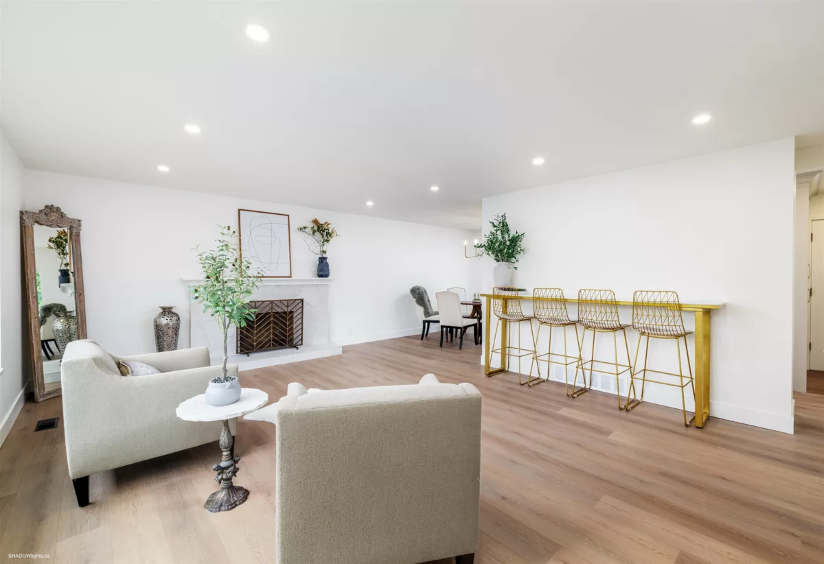 Breakfast Nook Photo of 60 53a Street, Delta, BC