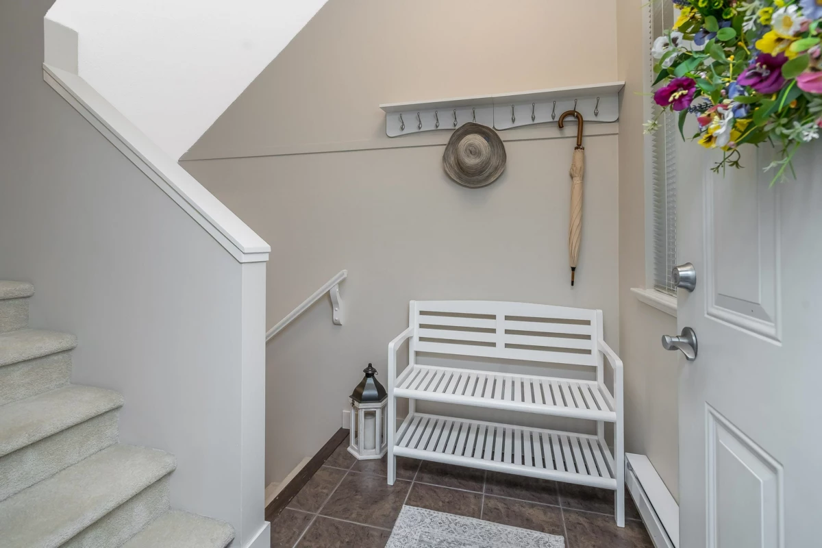 Dining Area Photo of 62 19932 70 Avenue, Langley, BC