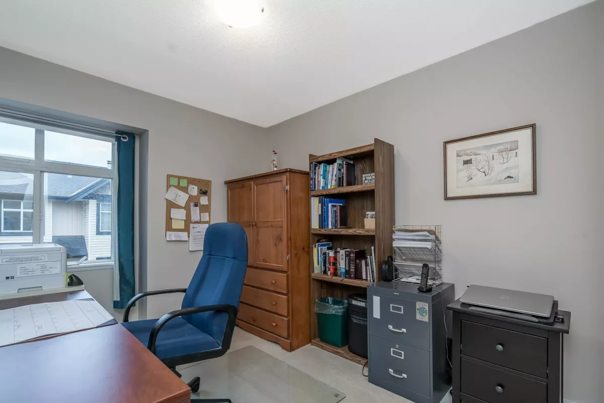 Hallway Photo of 62 19932 70 Avenue, Langley, BC