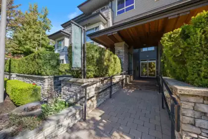 603 7478 Byrnepark Walk, Burnaby, BC, Burnaby — Apartment/Condo for sale