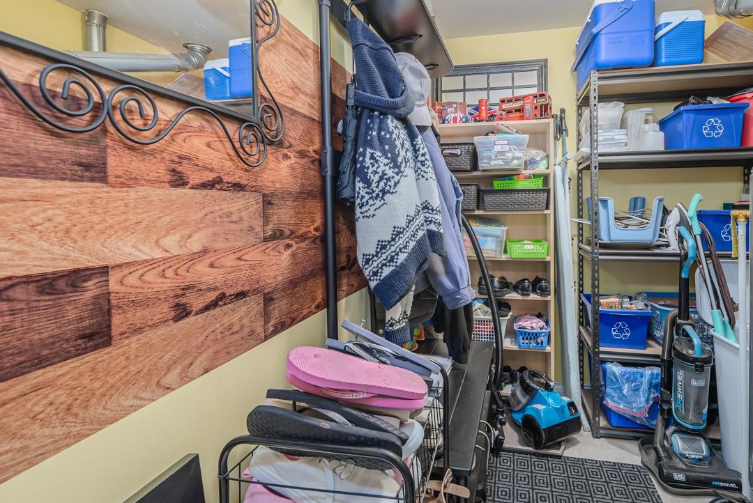 Laundry Room Photo of 38 3115 Trafalgar Street, Abbotsford, BC