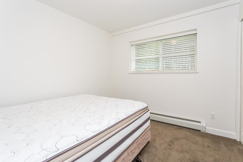Garage Interior Photo of 10 3150 Sunnyhurst Road, North Vancouver, BC
