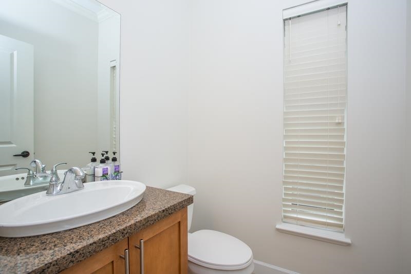 Mudroom Photo of 10 3150 Sunnyhurst Road, North Vancouver, BC