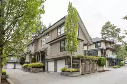 10 3150 Sunnyhurst Road, North Vancouver, BC, North Vancouver — Townhouse for sale
