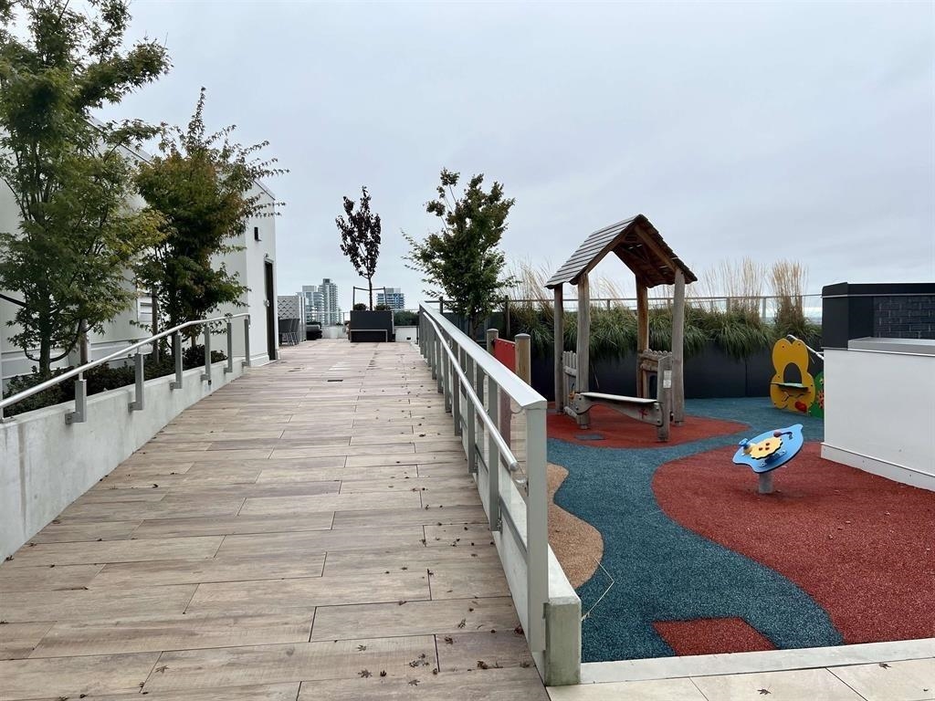 Primary Bathroom Photo of 1304 7433 Cambie Street, Vancouver, BC