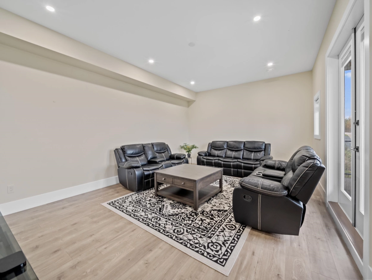 Guest Bathroom Photo of 8204 Harvest Place, Chilliwack, BC