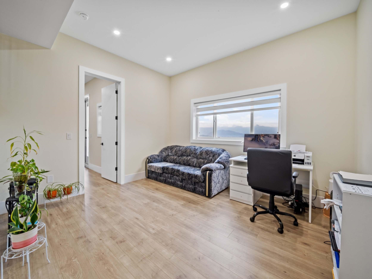Office / Den Photo of 8204 Harvest Place, Chilliwack, BC