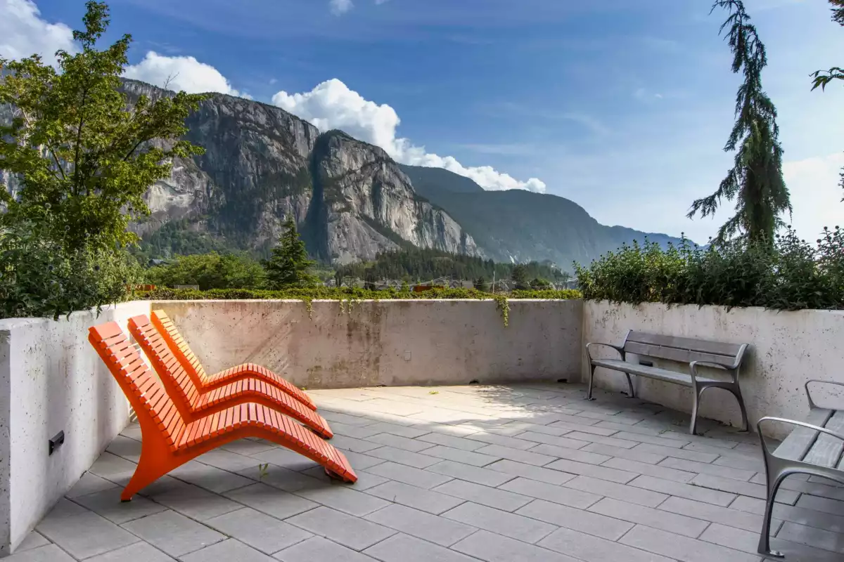 Basement Recreation Room Photo of 626 38362 Buckley Avenue, Squamish, BC