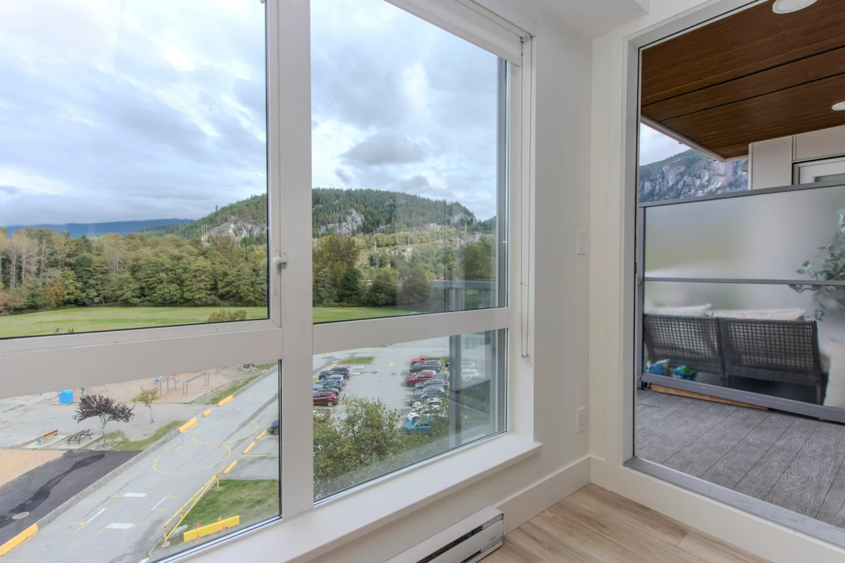 Bedroom 4 Photo of 626 38362 Buckley Avenue, Squamish, BC