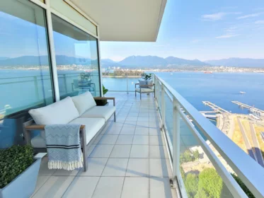 Hot Tub / Spa Photo of 2202 1139 W Cordova Street, Vancouver, BC