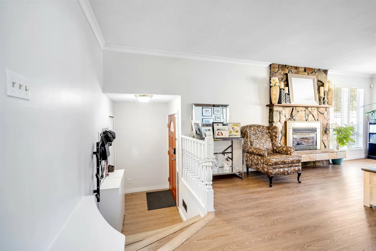 Bedroom 4 Photo of 14596 89 Avenue, Surrey, BC