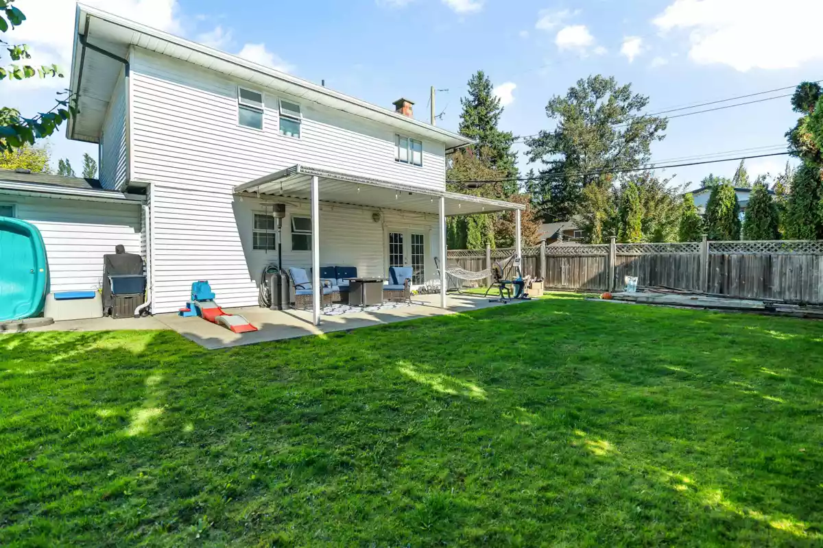 Outdoor Patio Photo of 14596 89 Avenue, Surrey, BC