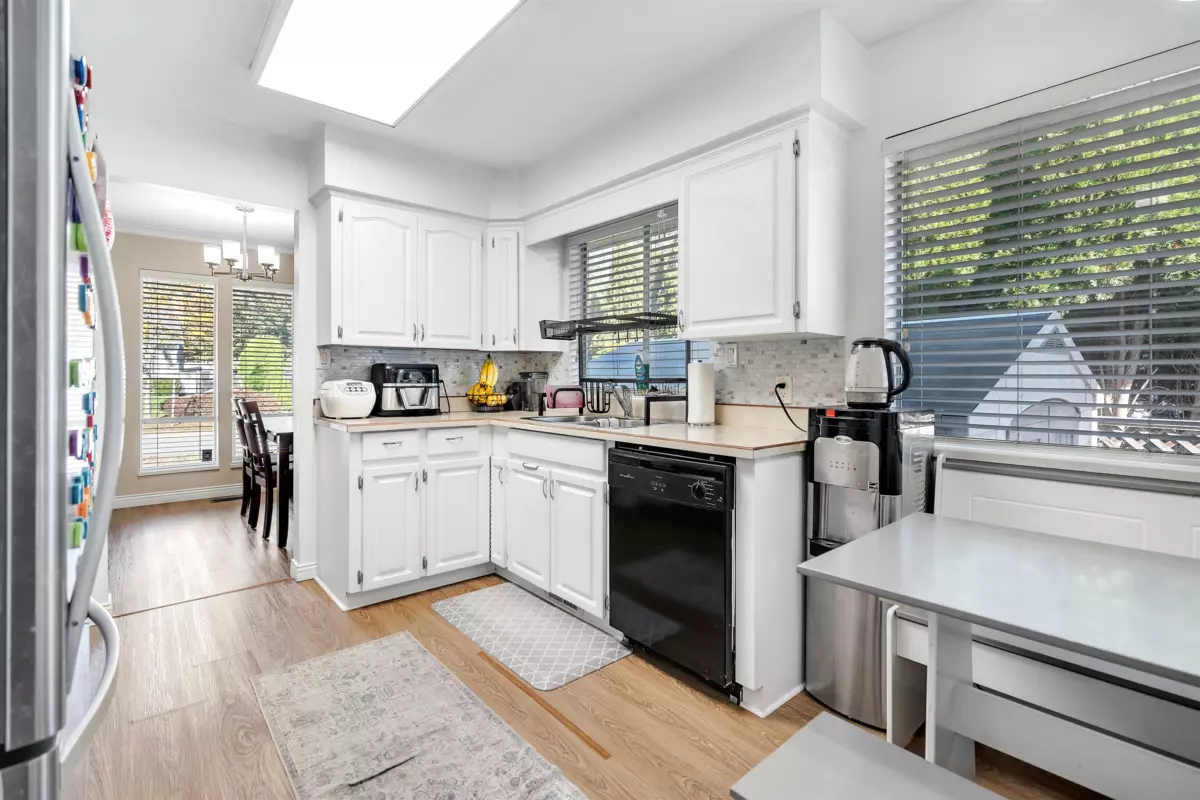 Pantry Photo of 14596 89 Avenue, Surrey, BC