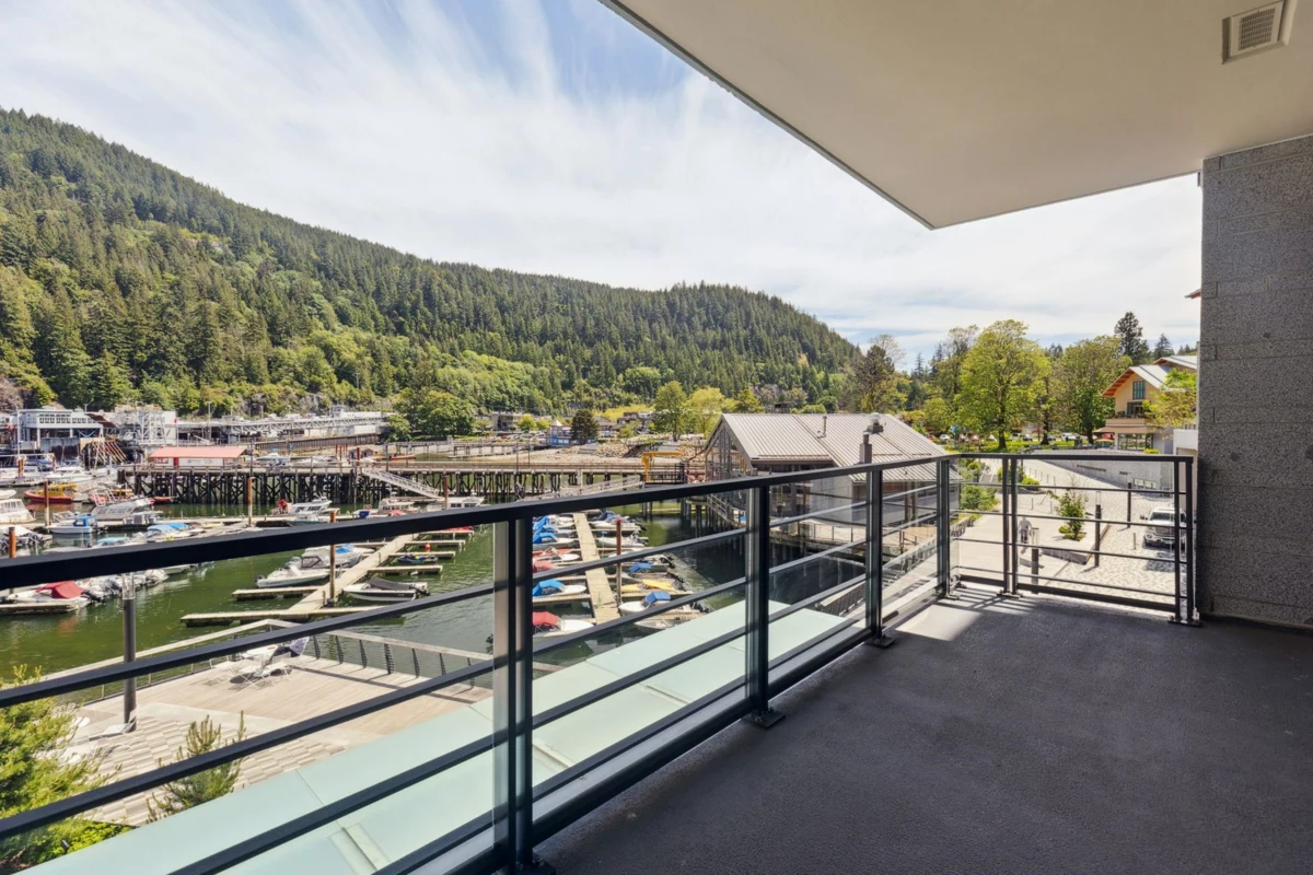 Bedroom 2 Photo of 503 6707 Nelson Avenue, West Vancouver, BC