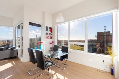 Breakfast Nook Photo of 1901 8833 Hazelbridge Way, Richmond, BC