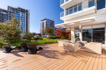 Garden / Landscaping Photo of 1901 8833 Hazelbridge Way, Richmond, BC