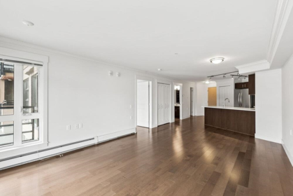 Kitchen Island Photo of 202 857 W 15th Street, North Vancouver, BC