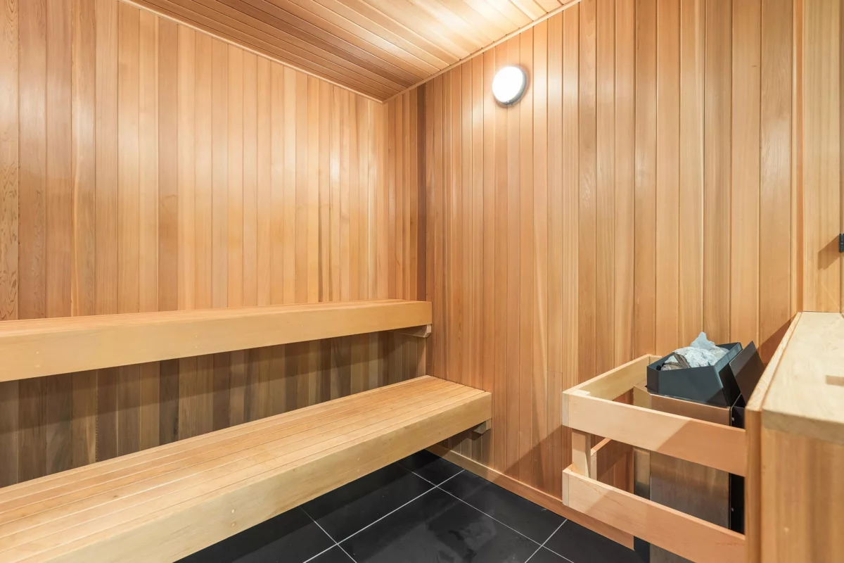 Neighborhood Park Photo Near 602 14825 Thrift Avenue, White Rock, BC