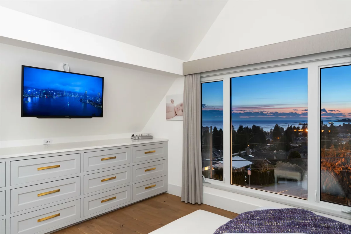 Office / Den Photo of 1388 21st Street, West Vancouver, BC