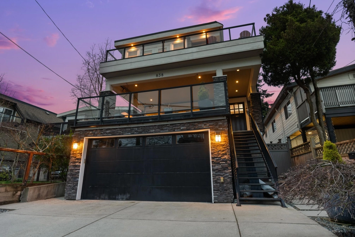 Dining Area Photo of 838 Habgood Street, White Rock, BC