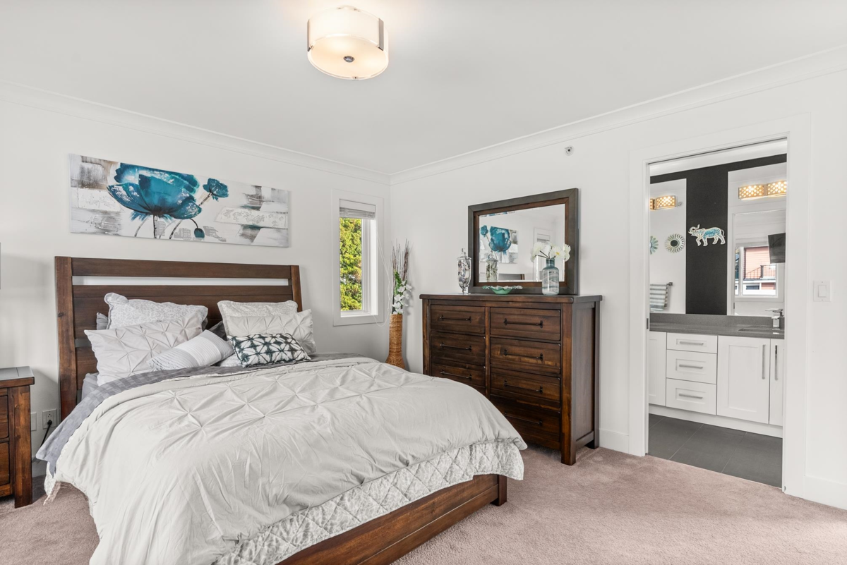 Mudroom Photo of 838 Habgood Street, White Rock, BC