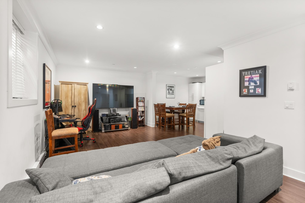 Outdoor Patio Photo of 838 Habgood Street, White Rock, BC