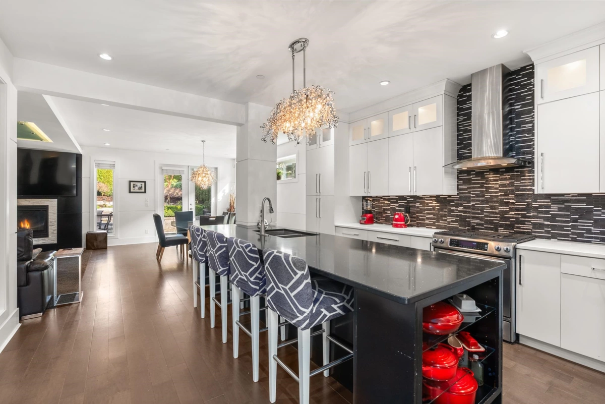 Primary Bedroom Photo of 838 Habgood Street, White Rock, BC