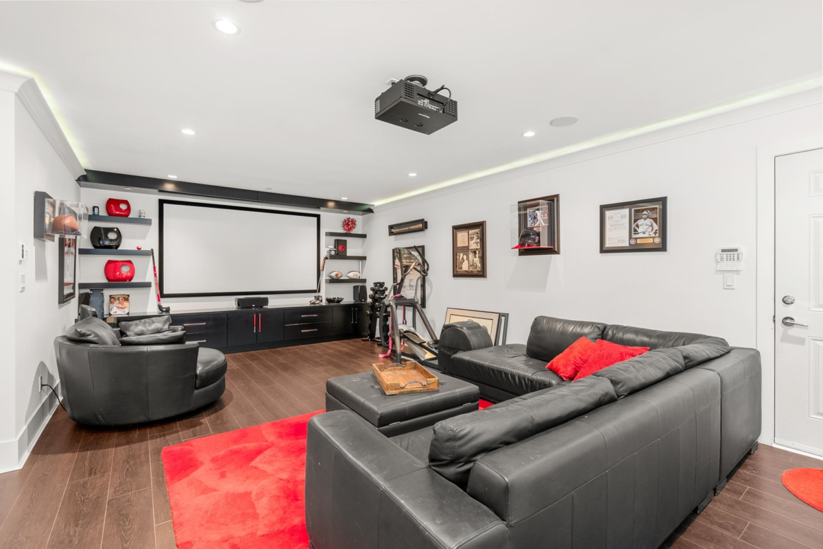 Staircase Photo of 838 Habgood Street, White Rock, BC