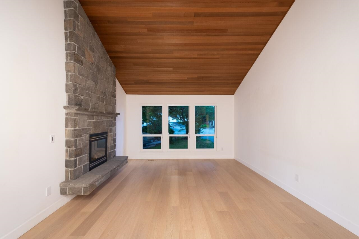 Kitchen Island Photo of 5 Campion Court, Port Moody, BC