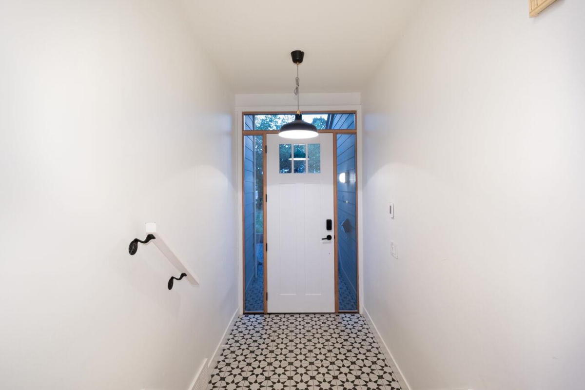 Living Room Photo of 5 Campion Court, Port Moody, BC