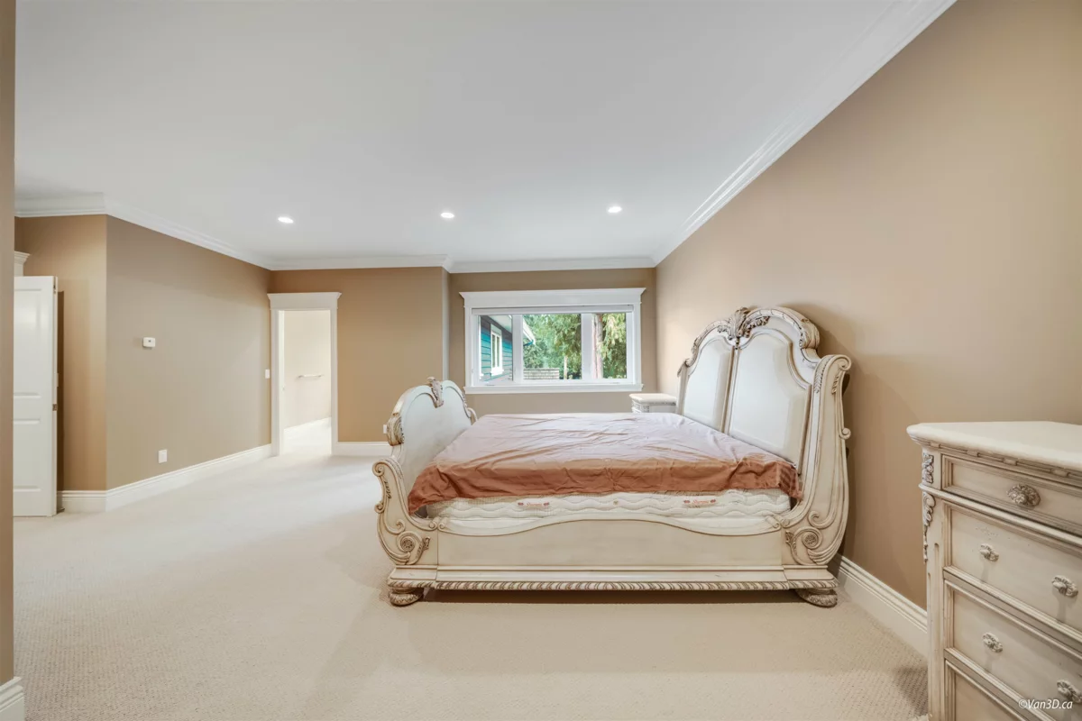 Entry Foyer Photo of 13464 Vine Maple Drive, Surrey, BC