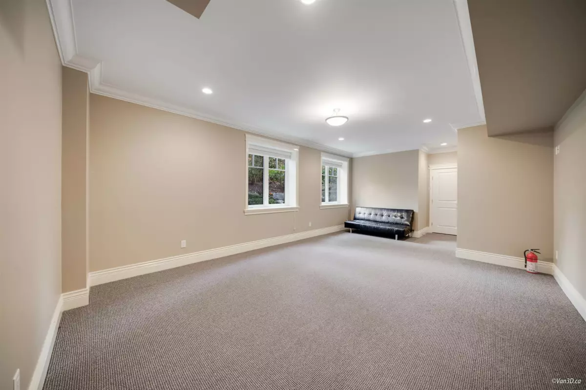 Garden / Landscaping Photo of 13464 Vine Maple Drive, Surrey, BC