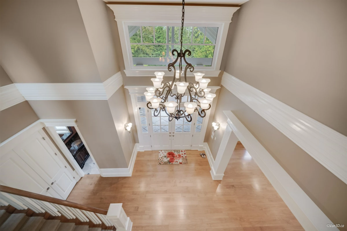 Guest Bathroom Photo of 13464 Vine Maple Drive, Surrey, BC