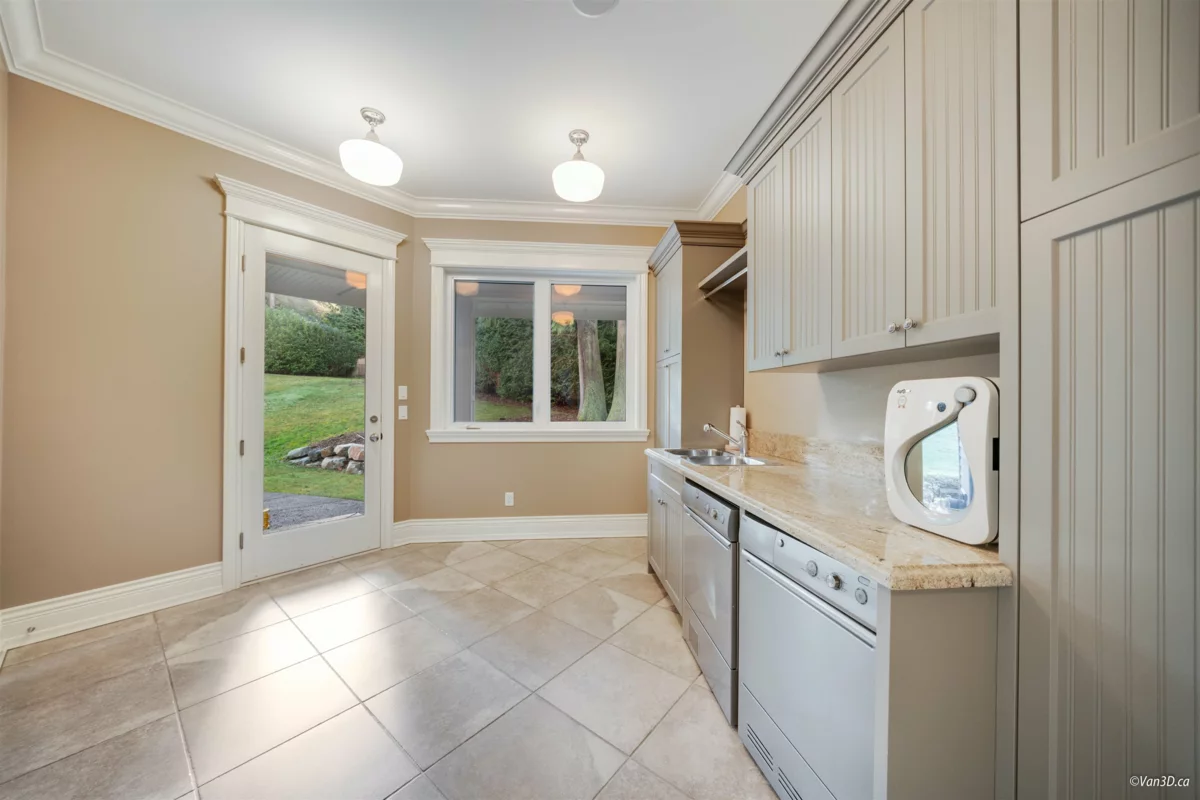 Outdoor Kitchen Photo of 13464 Vine Maple Drive, Surrey, BC