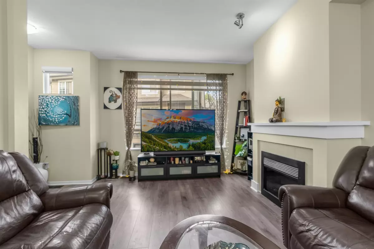 Walk-In Closet Photo of 167 9133 Government Street, Burnaby, BC