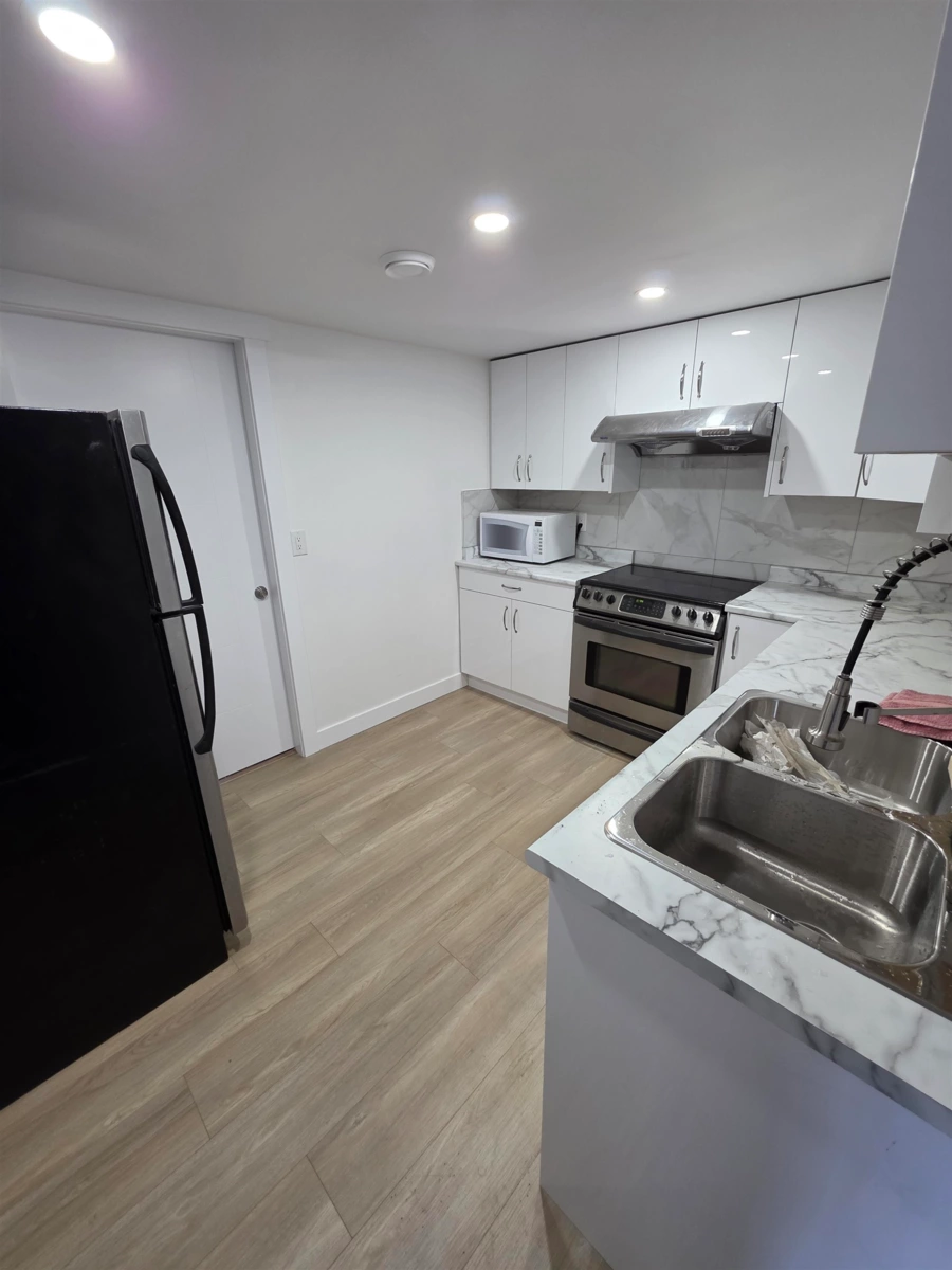 Fitness Center Photo Near 35486 Sandy Hill Road, Abbotsford, BC