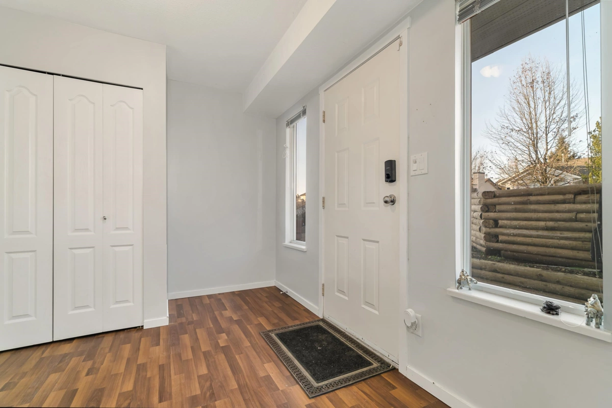 Kitchen Photo of 35486 Sandy Hill Road, Abbotsford, BC
