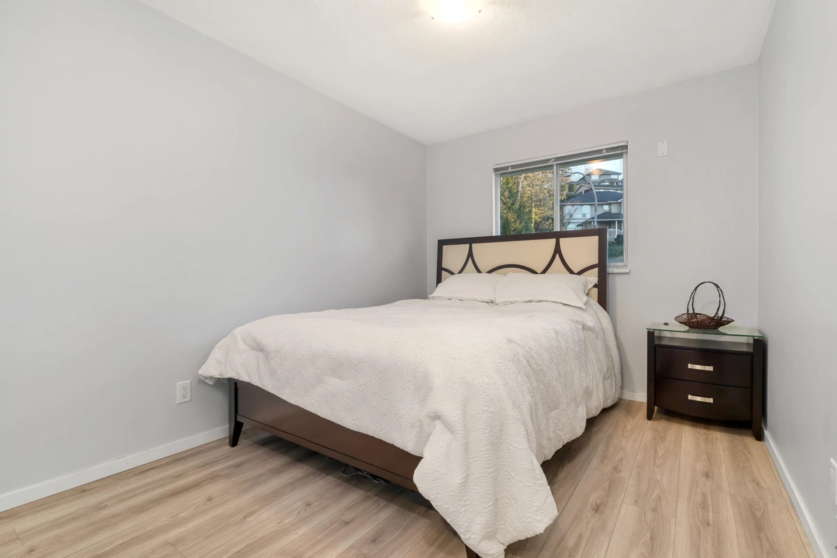 Staircase Photo of 35486 Sandy Hill Road, Abbotsford, BC