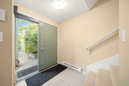 1 4380 Halifax Street, Burnaby, BC, Burnaby — Apartment/Condo for sale