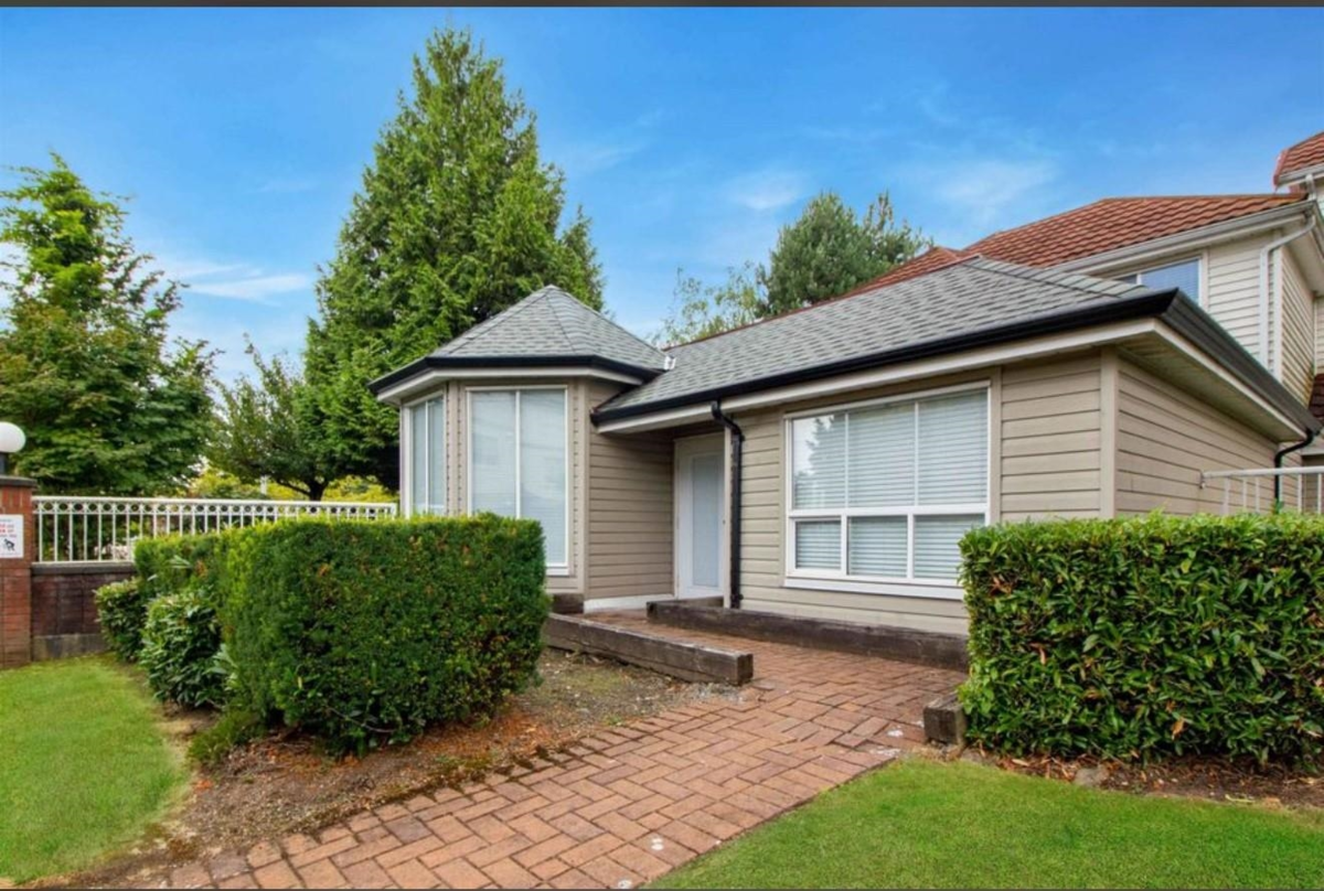 Loft / Bonus Room Photo of 401 12739 72 Avenue, Surrey, BC