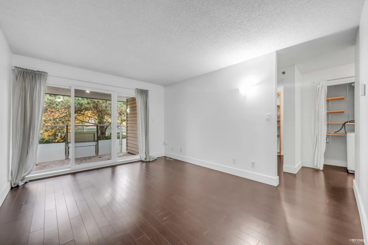 Family Room Photo of 309 825 E 7th Avenue, Vancouver, BC