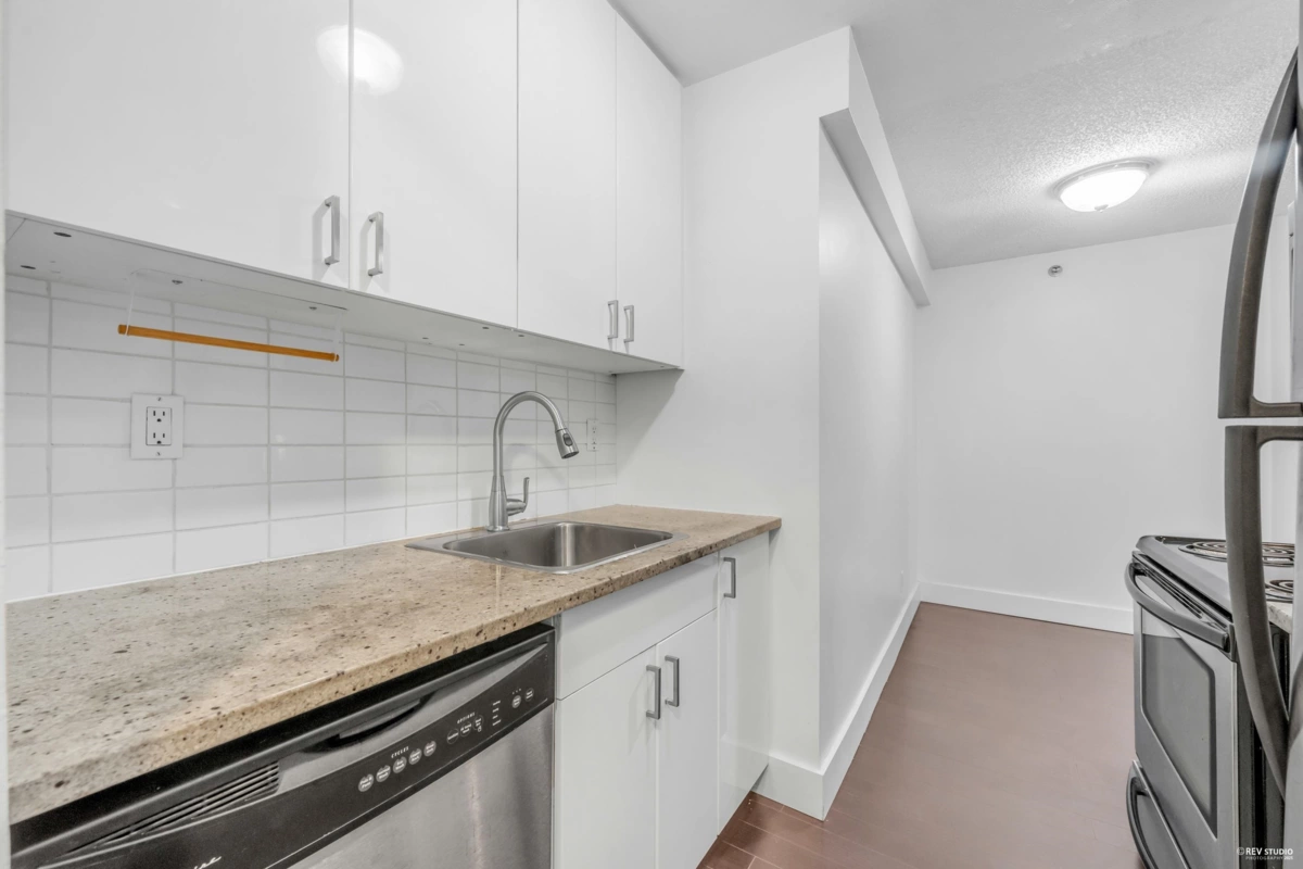 Guest Bathroom Photo of 309 825 E 7th Avenue, Vancouver, BC