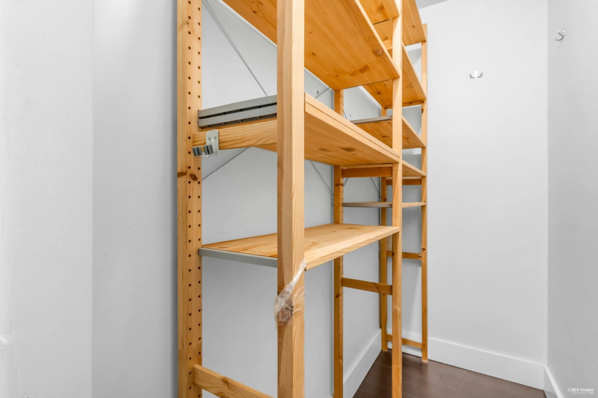 Laundry Room Photo of 309 825 E 7th Avenue, Vancouver, BC