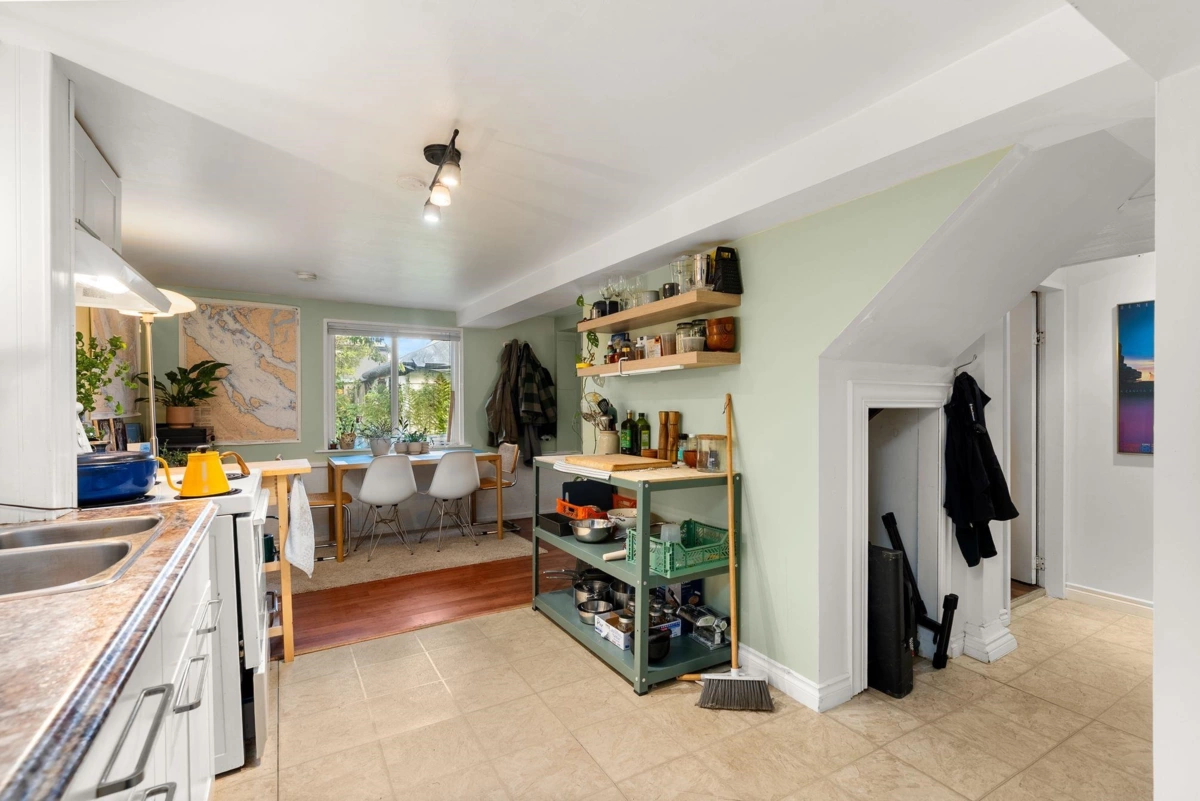 Outdoor Patio Photo of 831 E 38th Avenue, Vancouver, BC