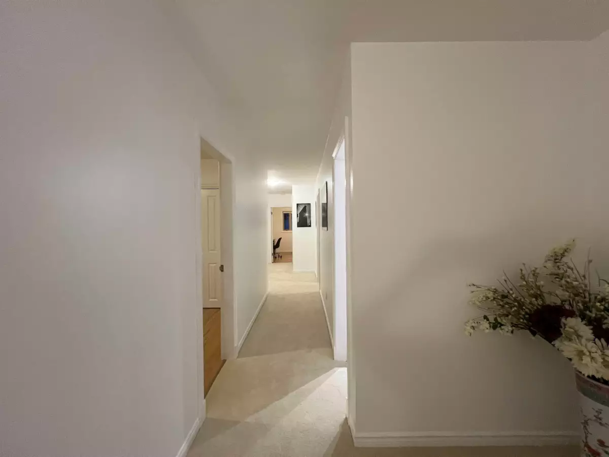 Outdoor Patio Photo of 3791 Southridge Avenue, West Vancouver, BC